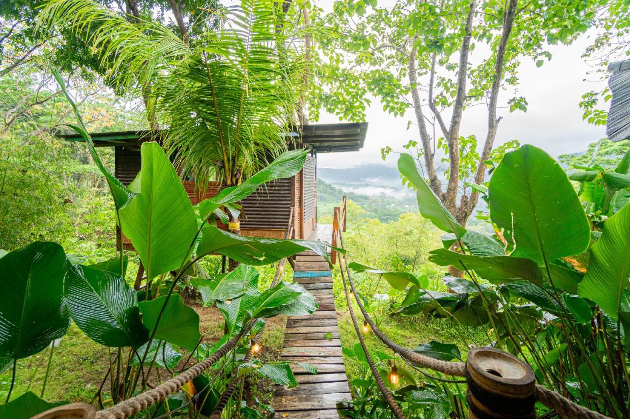 Willa Bird Hills Bamboo House Karangasem Zewnętrze zdjęcie